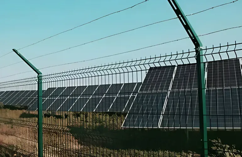 solar-fencing